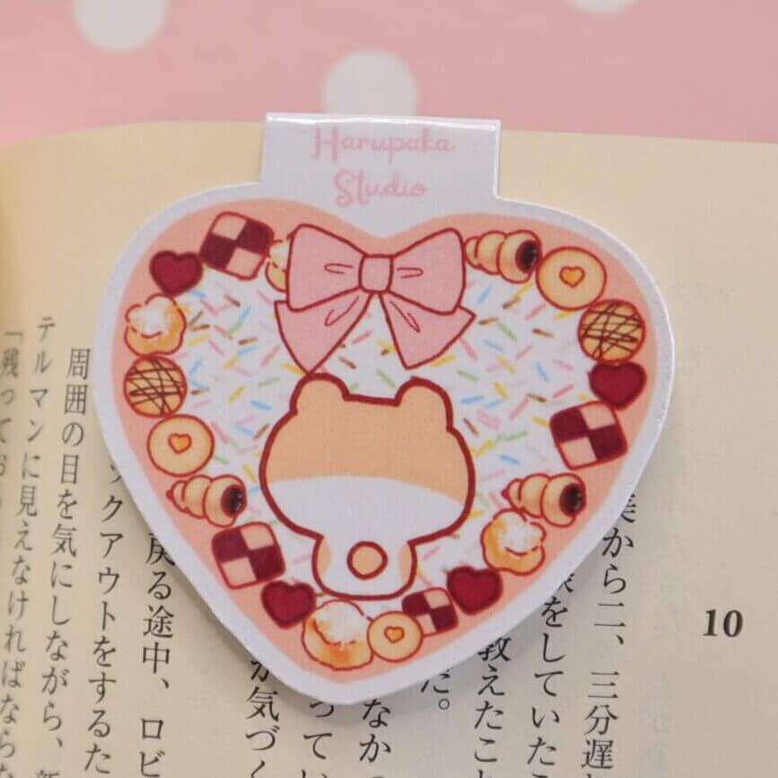 Kawaii Hamster Handmade Magnetic Heart Breads Bookmark - Image 2