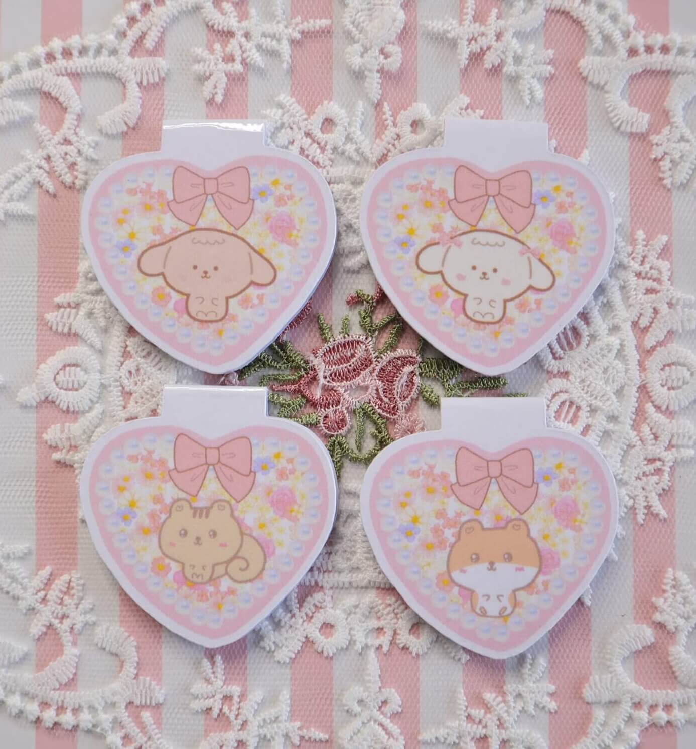 Kawaii Squirrel Handmade Magnetic Heart Pearl Bookmark - Image 4